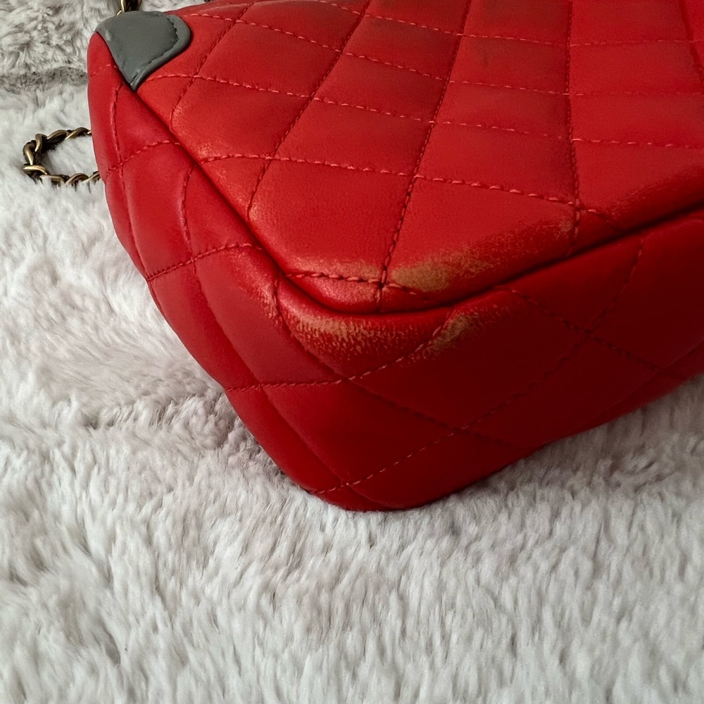 CHANEL Red Bag - Picture 6 of 11